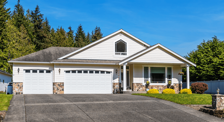 Thinking of Buying This Summer? Here's Why Now Might Be the Perfect Time