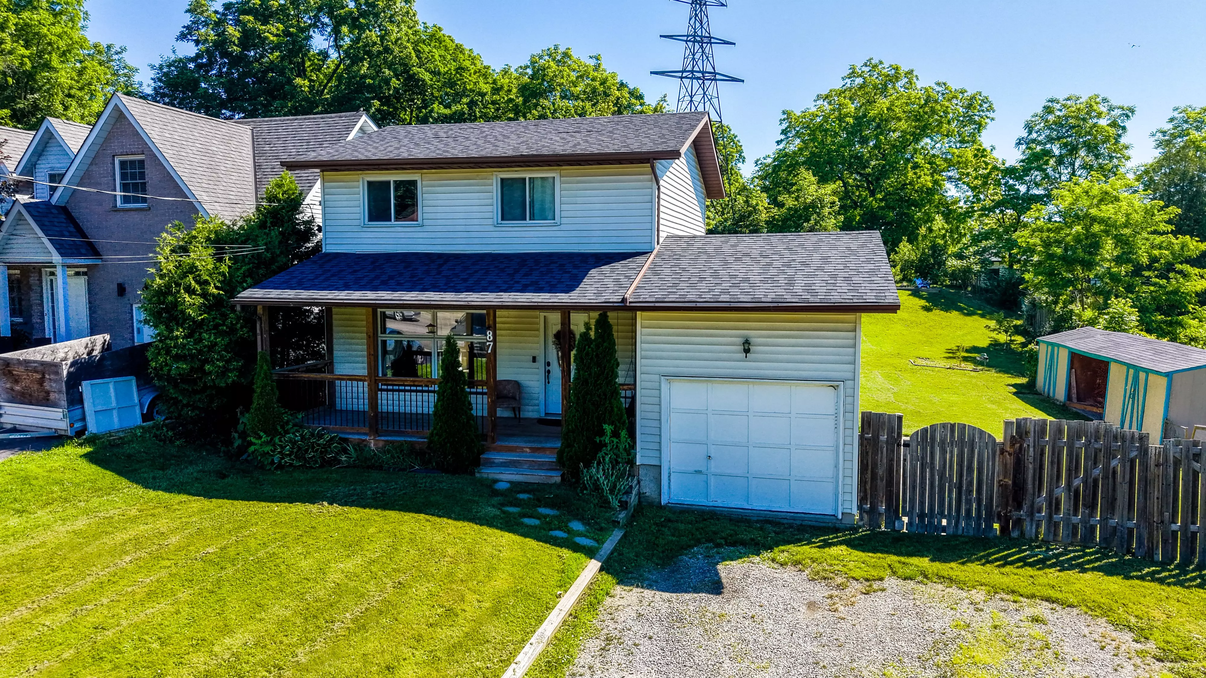 Now Available in Sought-after Greenbrier - 60 Driftwood Drive