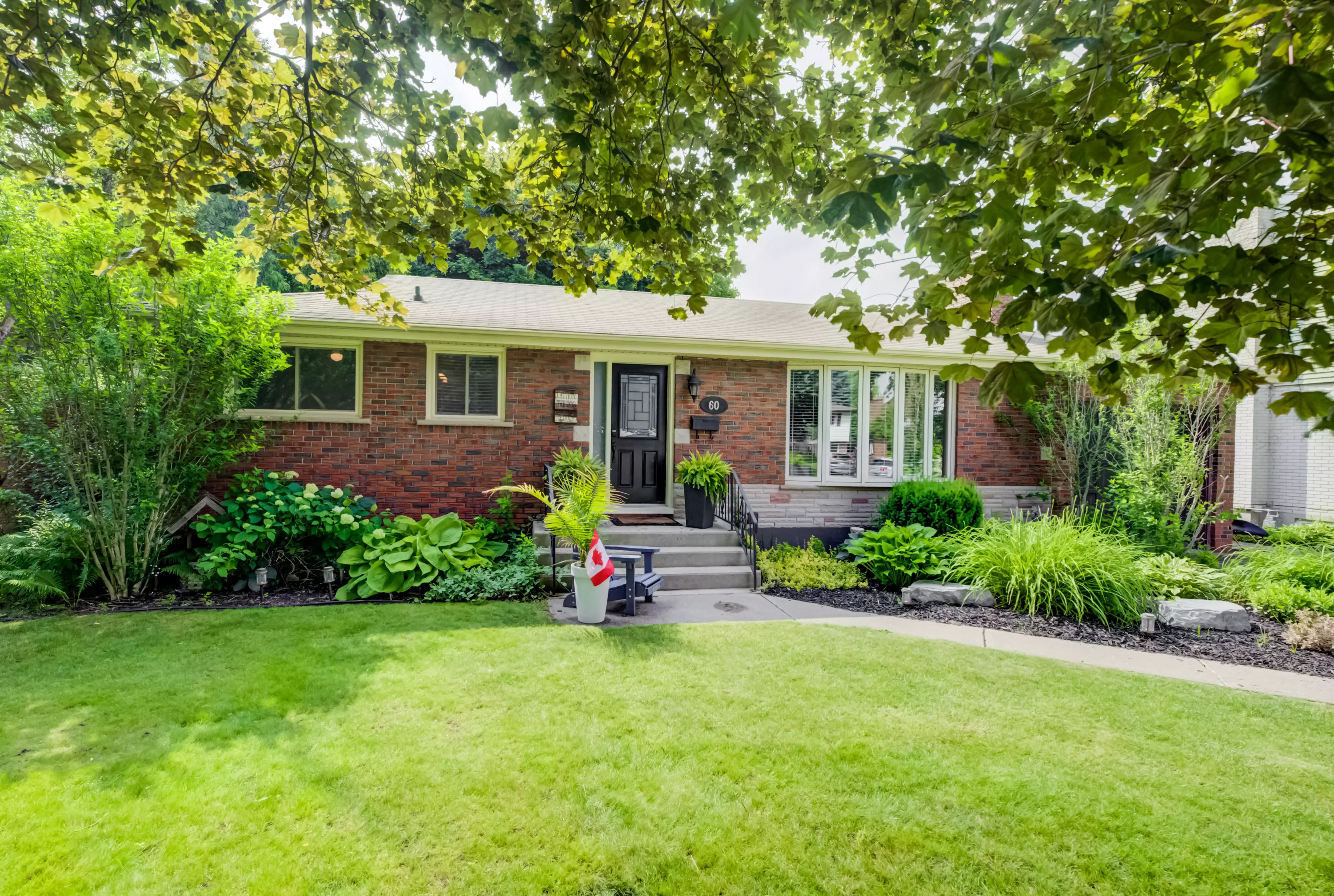 Now Available in Sought-after Greenbrier - 60 Driftwood Drive