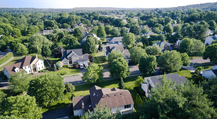 Canada’s Market Split in 2025: What Buyers and Sellers Need To Know